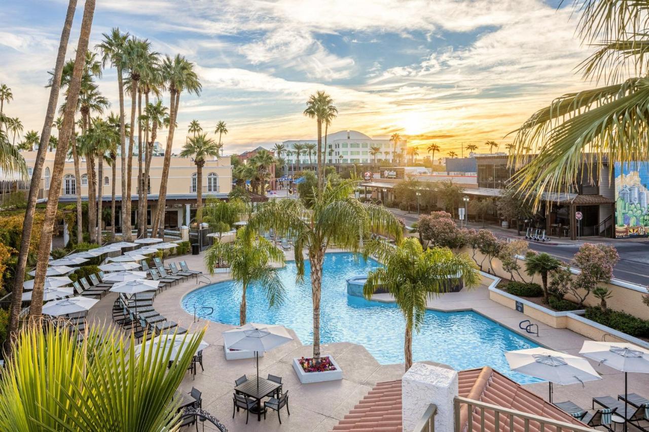 Crowne Plaza Phoenix - Chandler Golf Resort By Ihg Экстерьер фото