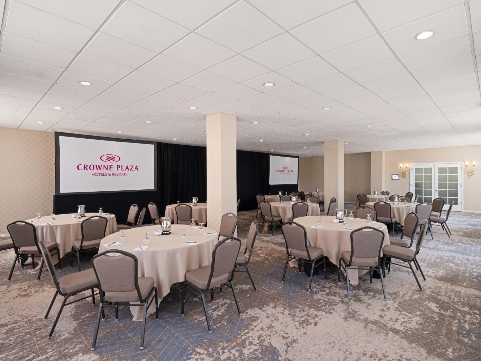 Crowne Plaza Phoenix - Chandler Golf Resort By Ihg Экстерьер фото